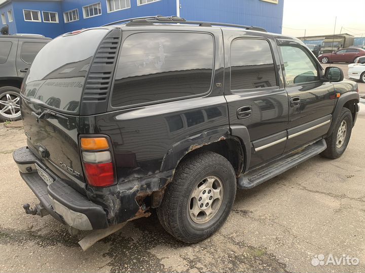 Chevrolet Tahoe 2004г на запчасти в разбор