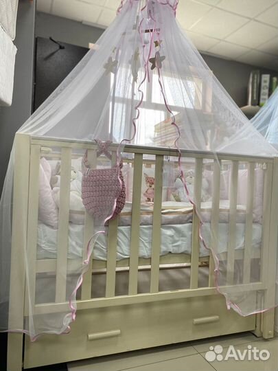 Детская кроватка 