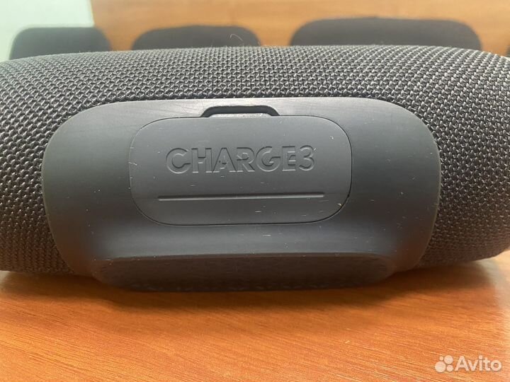 Колонка jbl charge 3