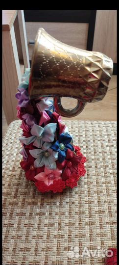 Водопад из цветов