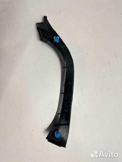 Накладка крыла задняя левая Toyota Camry V70/V75