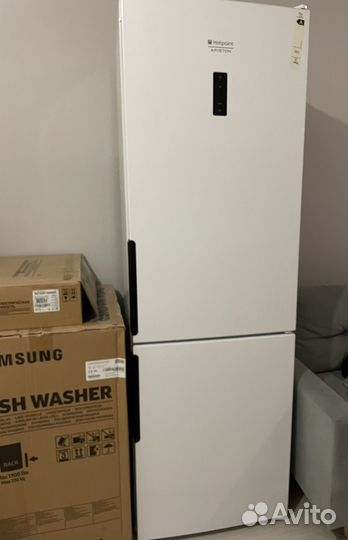 Холодильник Hotpoint Aristone Hf-5180 W