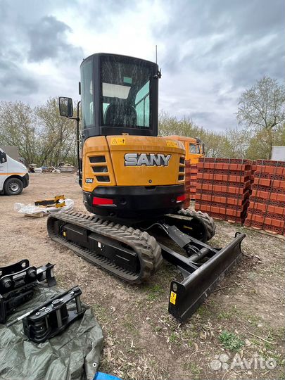 Мини-экскаватор Sany в аренду
