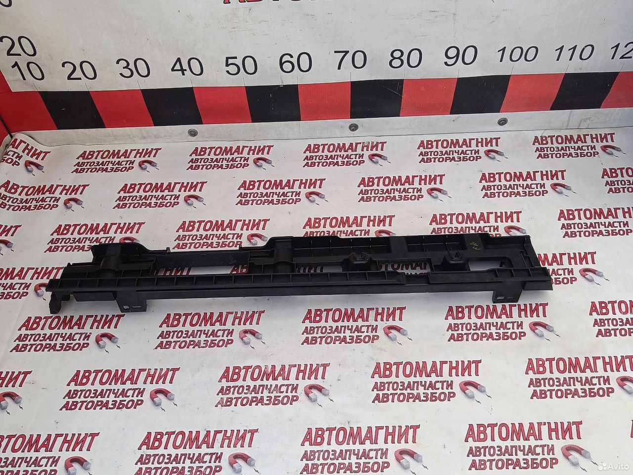 Кронштейн пола багажника левый Voyah Free