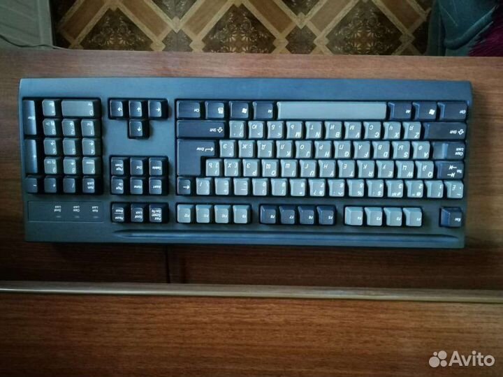 Компьютер с оборудованием