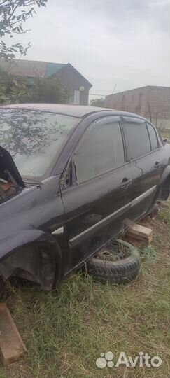 Автомобили на запчасти megane