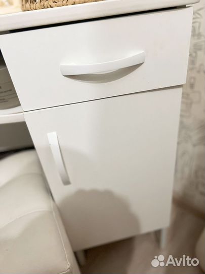 Туалетный столик бу