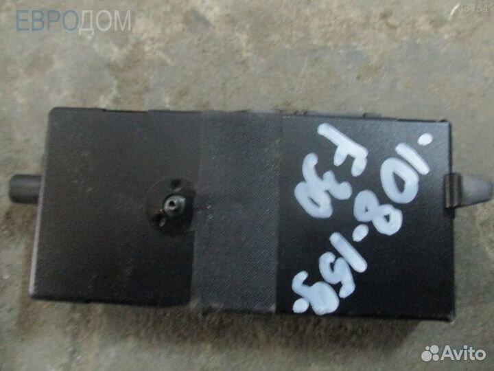 Антенна усилитель разнесенной BMW E87 s1062884