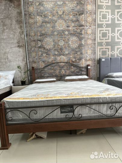 Кровать ковпнная