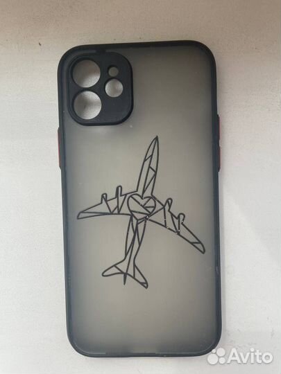 Чехол на iPhone 12