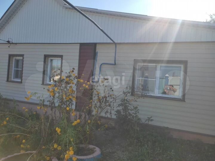 Дом 51,9 м² на участке 8 сот.