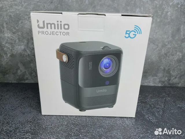 Мини проектор Umiio a8 pro. Новый