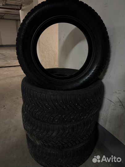 Nokian Tyres Hakkapeliitta 8 SUV 245/55 R19 107T