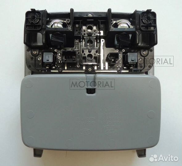 Плафон салона hyundai tucson 1