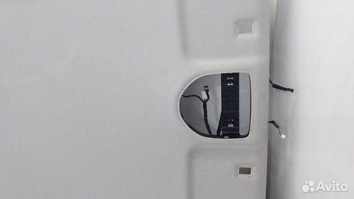 Б/У Б/У Потолок Обшивка потолка. Состояние