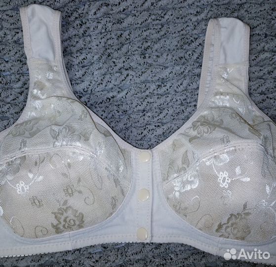 Два набора Топ для кормления р.L, прокладки