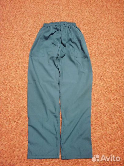 Халат медицинский(поваров) и тапки