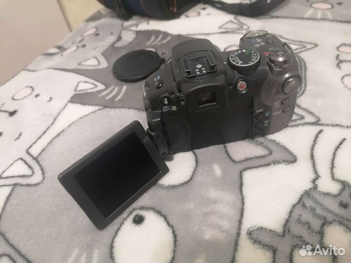 Компактный фотоаппарат Canon pc1234