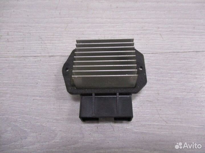 Сопротивление отопителя Toyota Avensis 1.8 2005