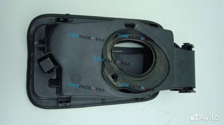 Лючок топливного бака BMW 5 F10/F11/GT F07 2010