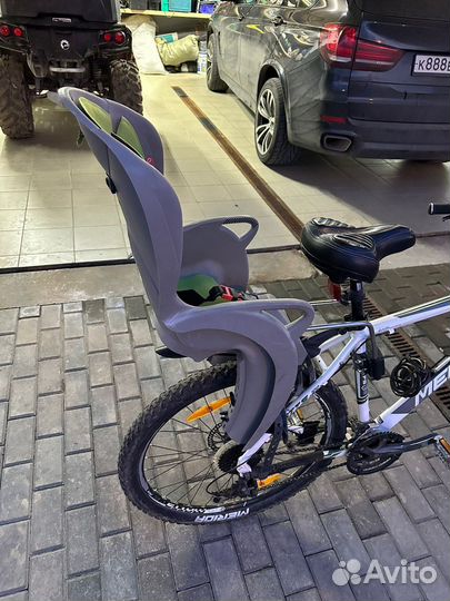 Детское кресло для велосипеда hamax