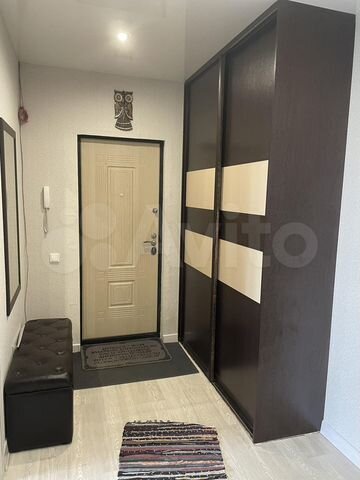3-к. квартира, 101 м², 6/17 эт.