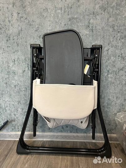 Столик для кормления ребенка