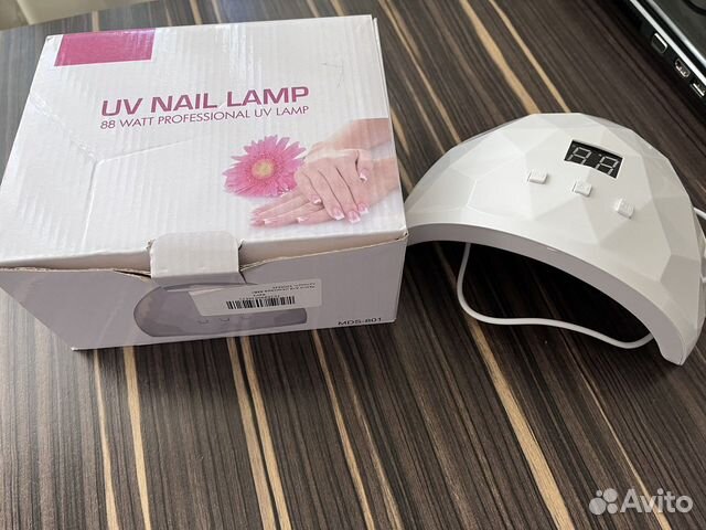 Лампа для ногтей