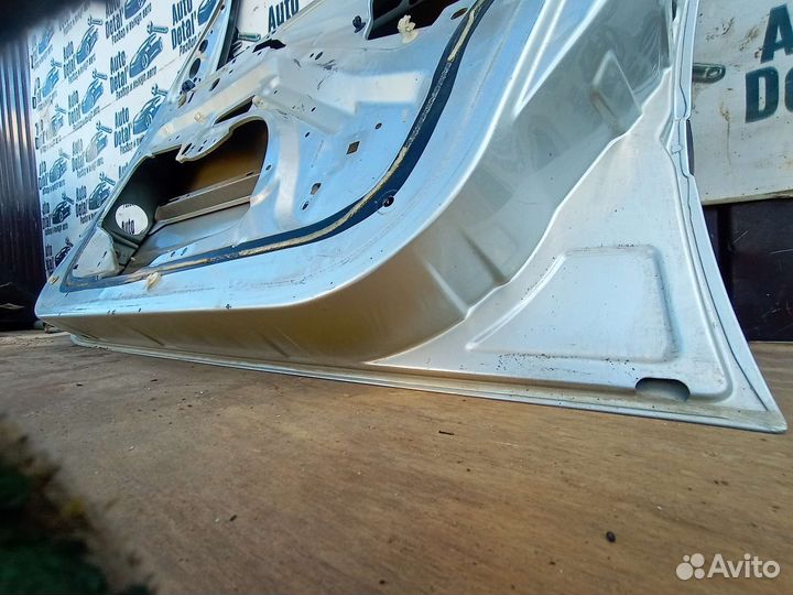 Дверь peugeot 206