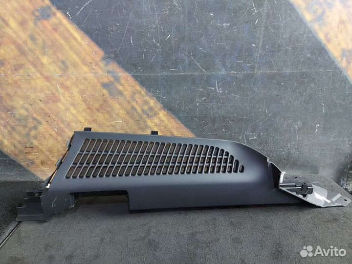 Пластик багажника правый Bmw X5 E53 M54 2002