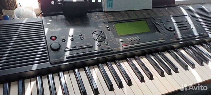 Yamaha PSR-520 синтезатор