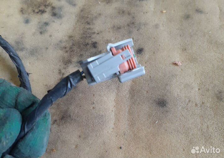 Проводка двигателя, торпедо, салона Kia Rio 3