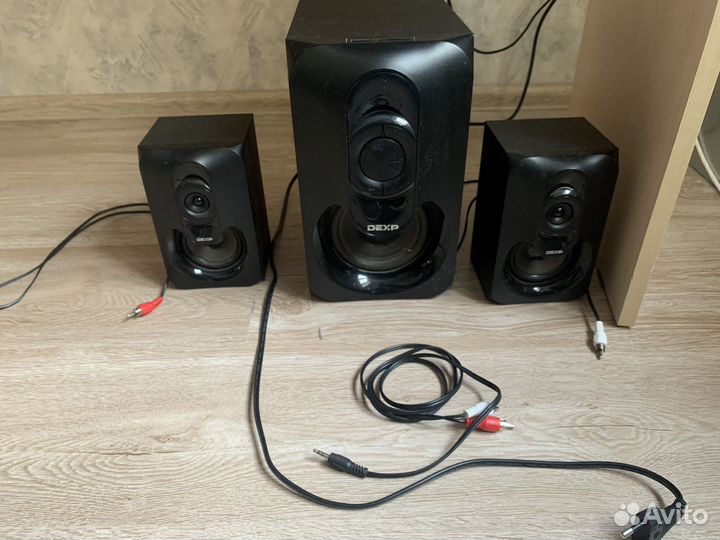 Колонки 2.1 dexp T330