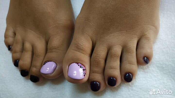 Маникюр педикюр