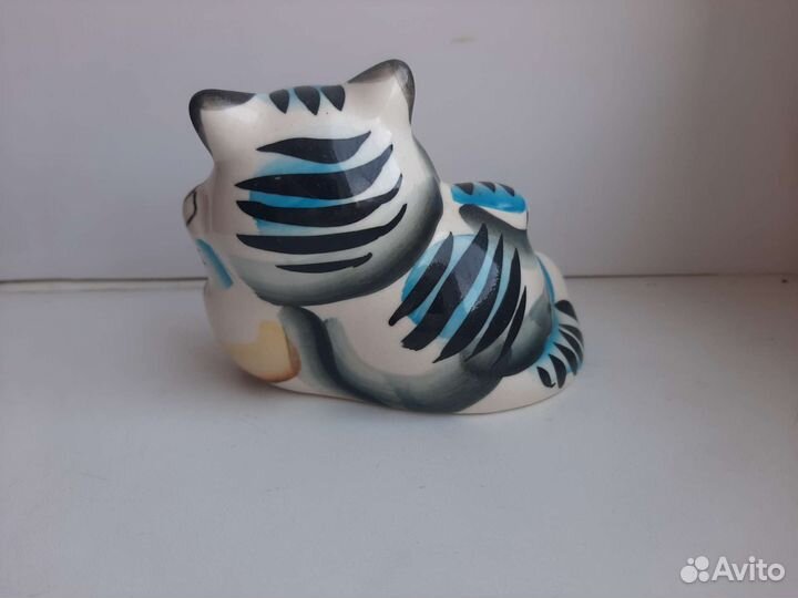 Статуэтка фигурка кот 