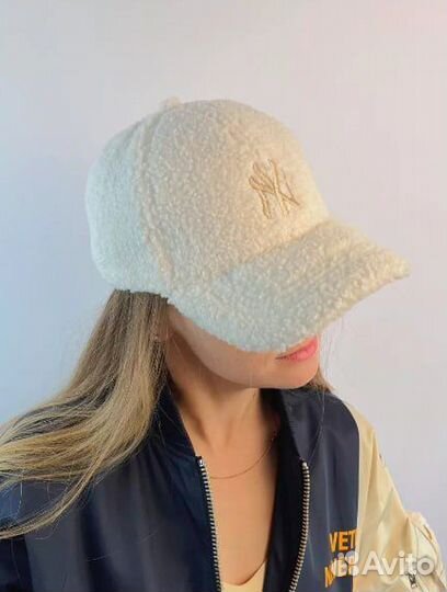Кепка меховая плюшевая утеплённая на осень