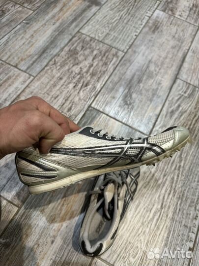 Шиповки asics