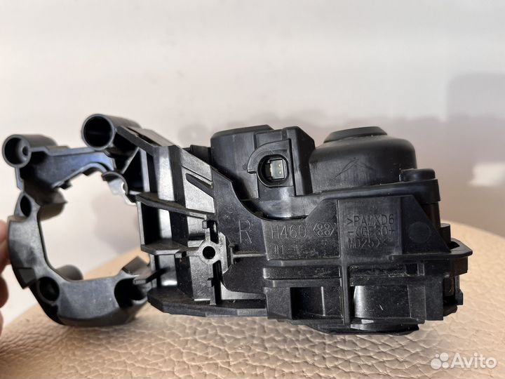 Моторчик правого зеркала Toyota Rav 4 xa 50