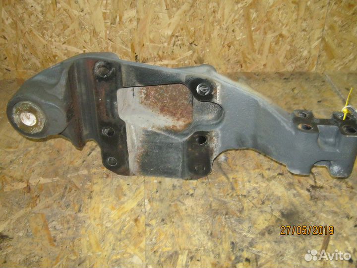 Кронштейн кабины DAF XF105 1643162