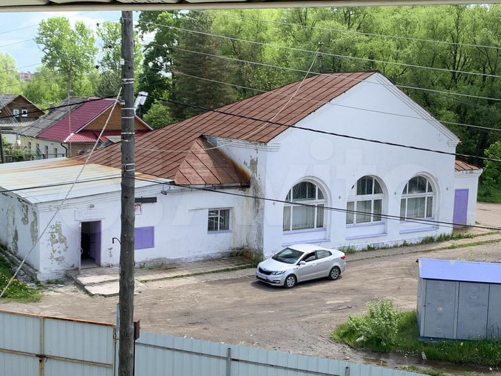 Здание, 300 м²