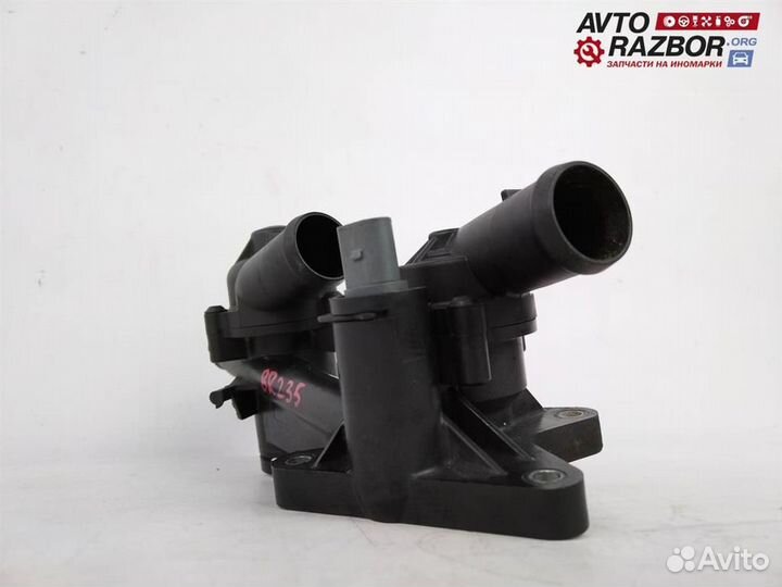 Корпус термостата Audi A1 2010