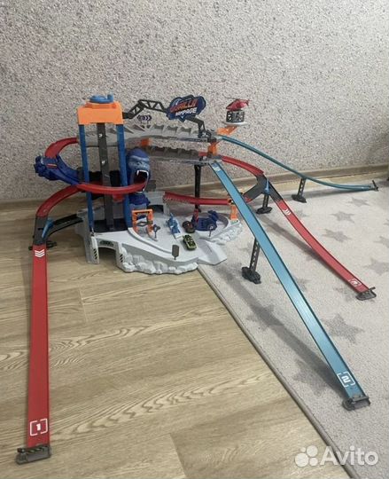 Трек Zuru Metal Machines Gorilla Attack 6726