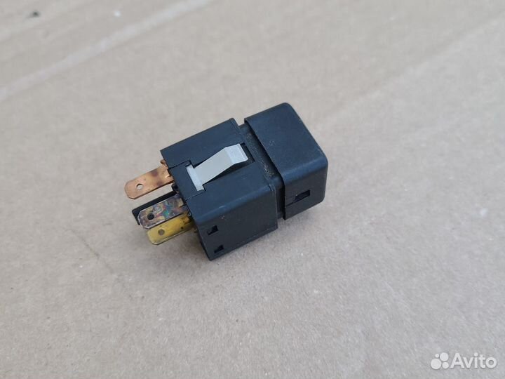 Кнопка противотуманок задняя Opel Vectra A