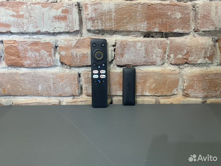 Тв-адаптер Realme TV Stick 4K (EU)