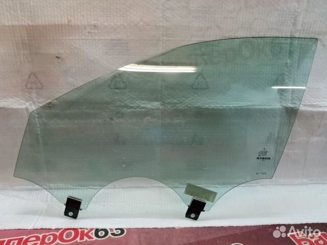 Стекло передний левый Mercedes-Benz S-Class