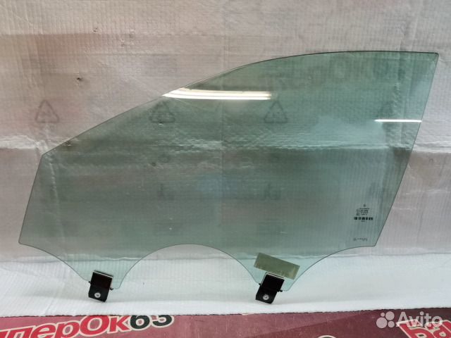 Стекло передний левый Mercedes-Benz S-Class