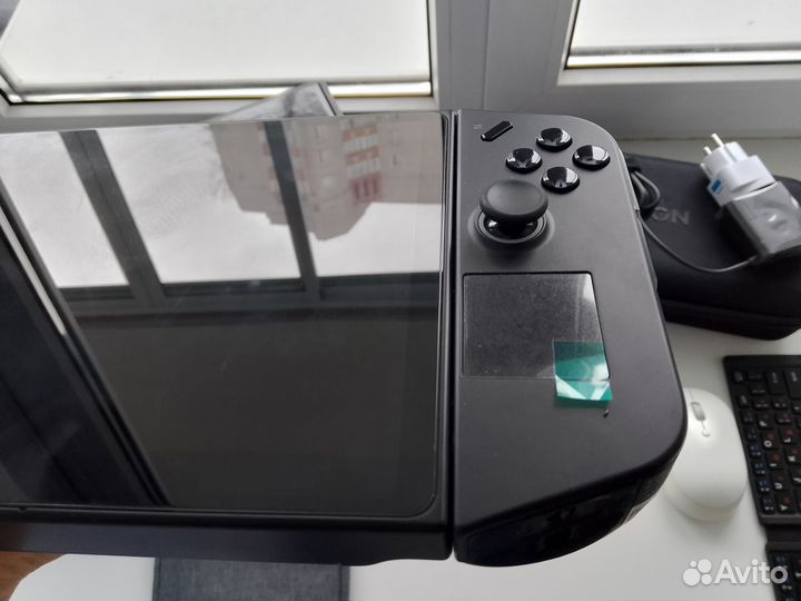 Lenovo legion go 16/512+256gb. Большой комплект