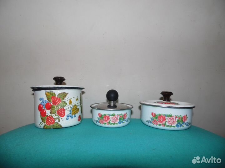 Кастрюли набор