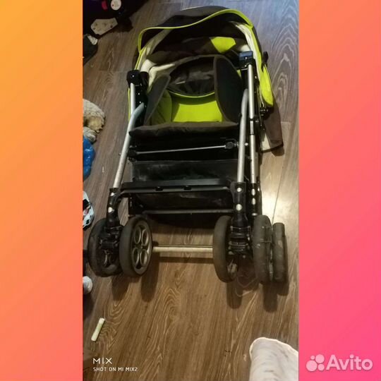 Прогулочная коляска