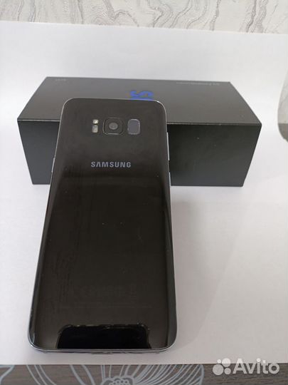 Samsung Galaxy S8, 4/64 ГБ